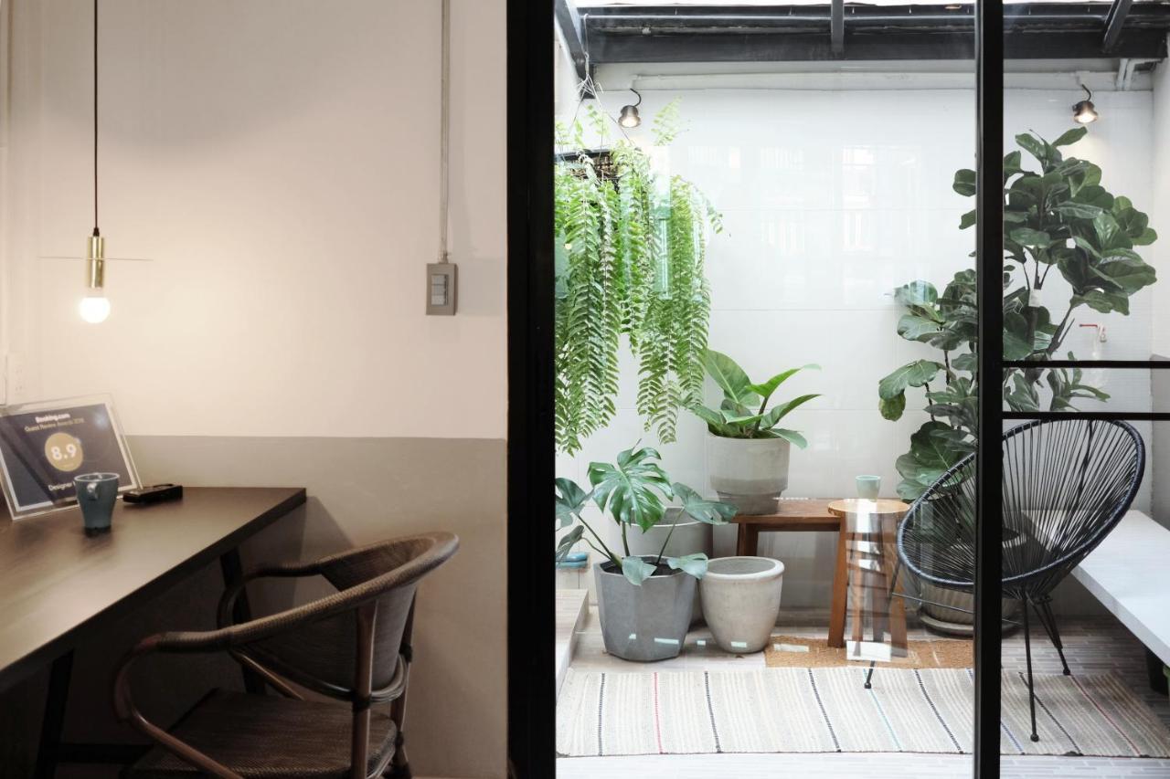 Aridom Designer Loft House Villa Bangkok Bagian luar foto